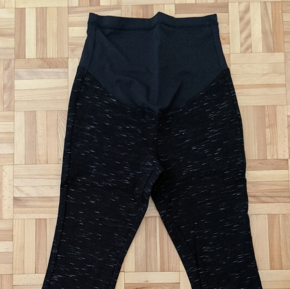 Thyme Maternity Leggings - Picture 1 of 4